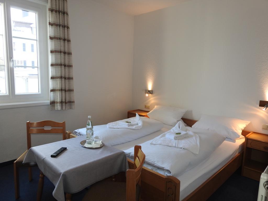 Hotel Hasen Kaufbeuren Allgaeu Екстериор снимка